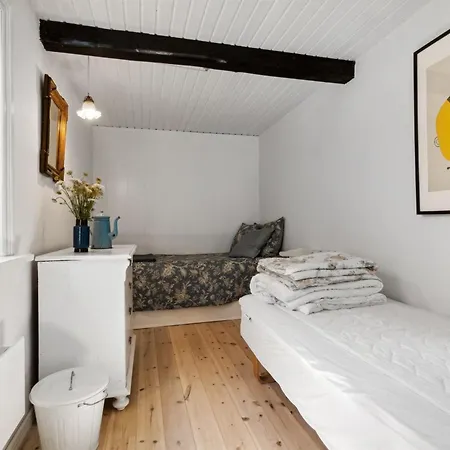 Helene - 2-4km From The Sea By Interhome Åkirkeby