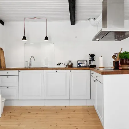 Helene - 2-4km From The Sea By Interhome *