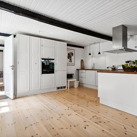 Holiday home Helene - 2-4km From The Sea By Interhome