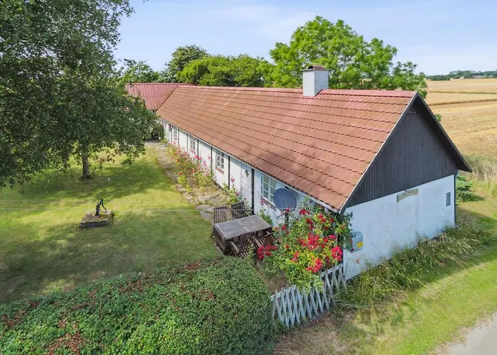 Helene - 2-4km From The Sea By Interhome * Akirkeby